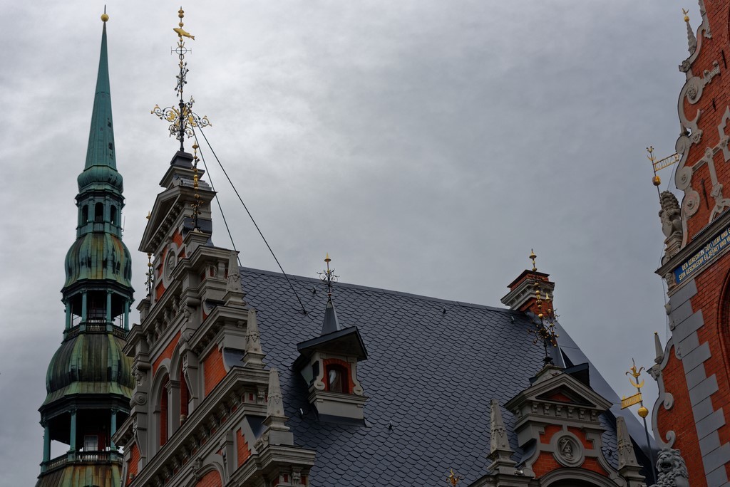 Lettonie - Riga - Place de l'Hôtel de ville - Clocher de l'Eglise Saint-Pierre