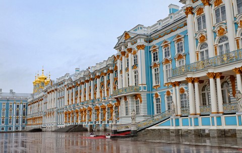 Situé à Pouchkine à 25 km de Saint Pétersbourg - Palais Catherine 