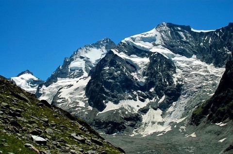 Le Grand Cornier - 3962 m - Dent Blanche - 4357  m - Pointe de Zinal - 3789 m 