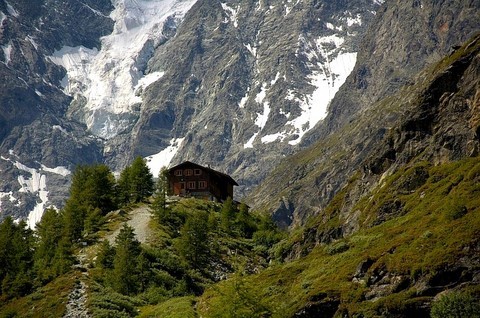 Cabane du petit Mountet - 2142m 