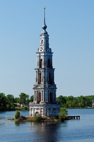  Cathédrale Saint-Nicolas